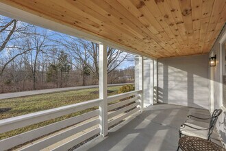 4260 Sitterley Rd NW in Canal Winchester, OH - Foto de edificio - Building Photo