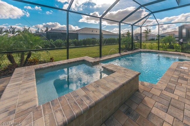 14670 Catamaran Pl in Naples, FL - Building Photo - Building Photo