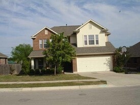 2306 Hayfield Square in Pflugerville, TX - Building Photo