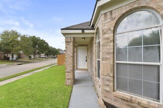 18534 Burgundy Sky Way in Cypress, TX - Foto de edificio - Building Photo