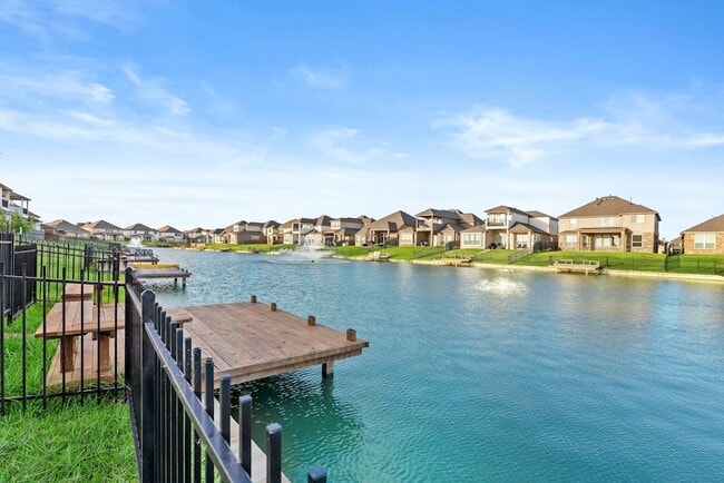 3506 Lake Bella Megan Dr