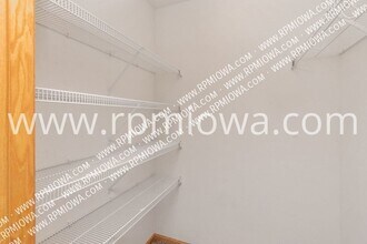 3181 SW Sharmin Ln in Ankeny, IA - Building Photo - Building Photo