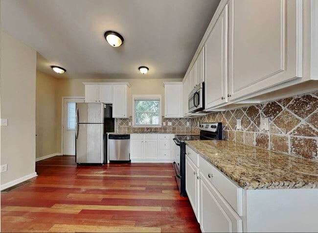 66 Kenyon St SE in Atlanta, GA - Building Photo - Building Photo