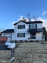 1140 Parkside Ave. in Ewing Township, NJ - Building Photo