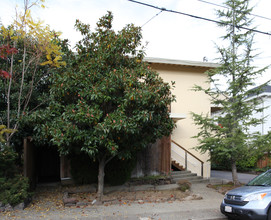 118 Ross St in San Rafael, CA - Foto de edificio - Building Photo