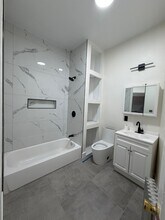 42 Clerk St in Jersey City, NJ - Building Photo - Building Photo