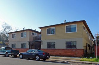 3548-3556 Y St in Sacramento, CA - Building Photo - Building Photo