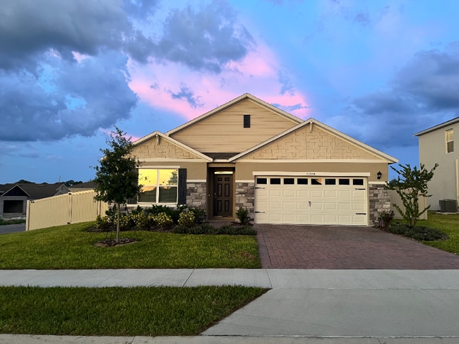 property at 33504 Copper Hl Wy