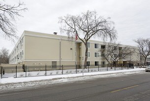 Village at Franklin Station Apartments