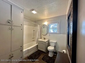 744 Call St in Lansing, MI - Building Photo - Building Photo
