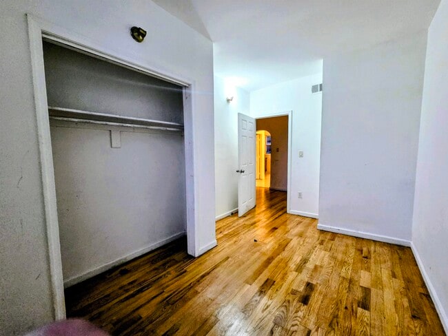 162 Tonnelle Ave in Jersey City, NJ - Building Photo - Building Photo