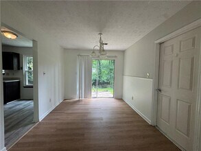 2215 Laurel Mill Way in Roswell, GA - Building Photo - Building Photo