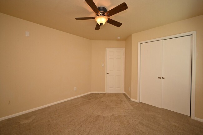 3111 Keystone Square Ln