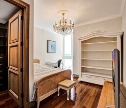 15901 Collins Ave, Unit 701 in Sunny Isles Beach, FL - Foto de edificio - Building Photo