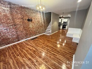 845 Mercer St in Philadelphia, PA - Building Photo - Building Photo