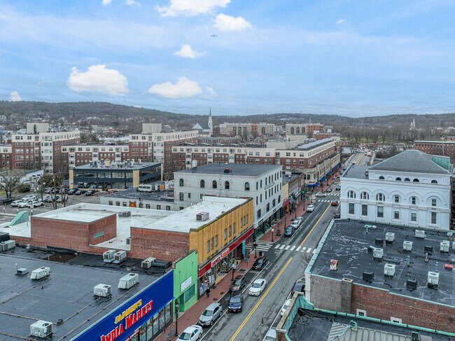 Lincoln Studios in Waltham, MA - Building Photo - Building Photo
