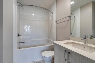 The Giordano in Calgary, AB - Building Photo - Building Photo