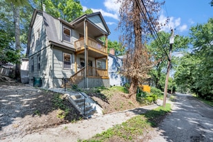 3033 Marshall Ave in Cincinnati, OH - Building Photo