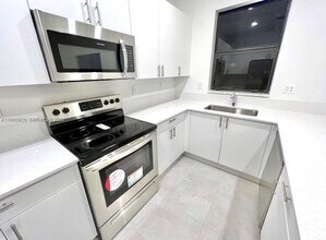 12950 SW 233rd Terrace in Princeton, FL - Building Photo - Building Photo