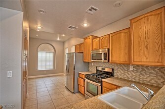 2277 Summer Home St in Las Vegas, NV - Building Photo - Building Photo