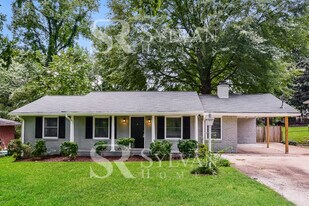 1835 Rock Cut Pl in Conley, GA - Building Photo