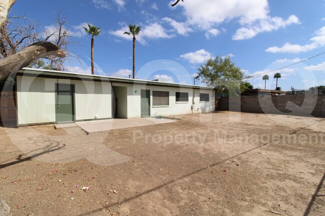 3151 W Cortez Ave in Phoenix, AZ - Building Photo - Building Photo