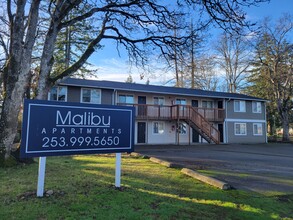 Malibu Apartments in Tacoma, WA - Foto de edificio - Building Photo