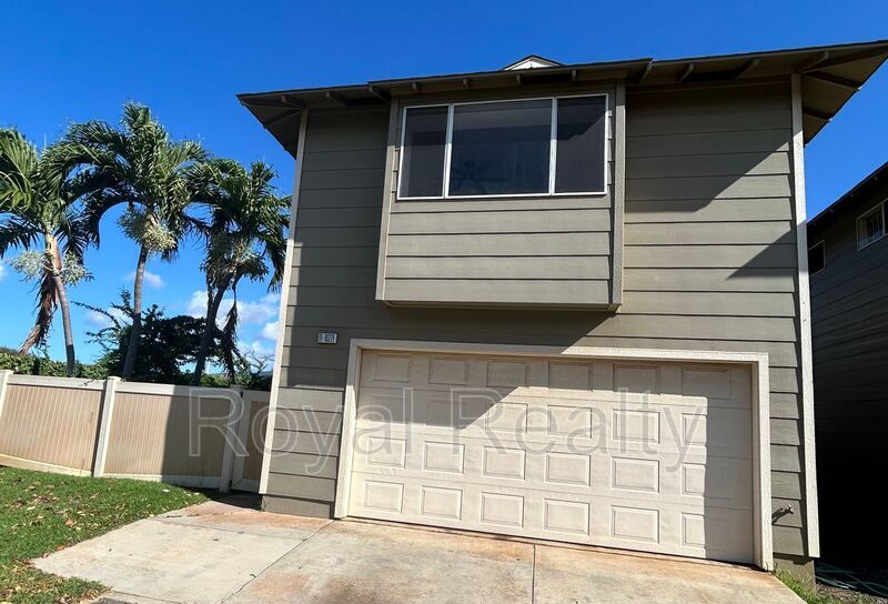 91-1022E Hoomaka St in Ewa Beach, HI - Building Photo