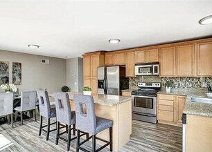 5325 Bonita Dr in San Diego, CA - Building Photo - Building Photo