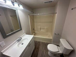 602-604-604 S 9th St, Unit 604 in Watertown, WI - Foto de edificio - Building Photo