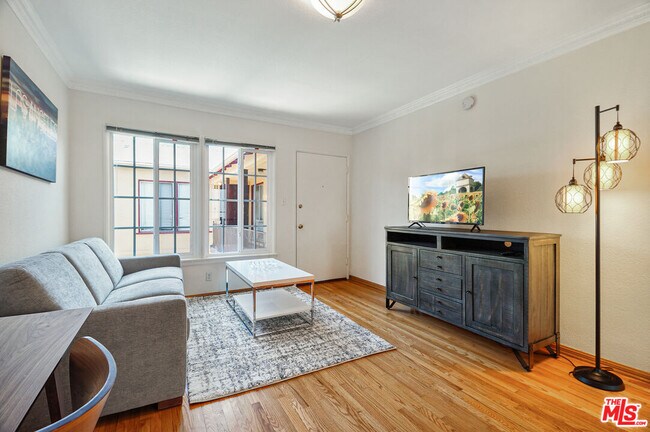 property at 3559 Sawtelle Blvd