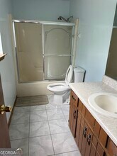 5957 Nell Ln in Ellenwood, GA - Building Photo - Building Photo