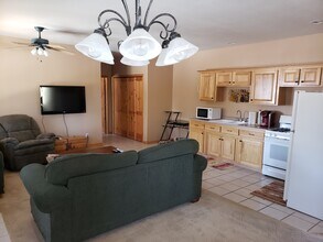 150 Snow Cap Ln, Unit Apartment in Durango, CO - Foto de edificio - Building Photo