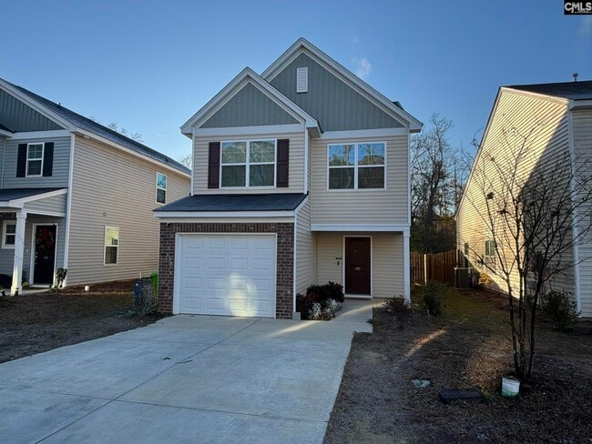 property at 140 Kings Parish Ct