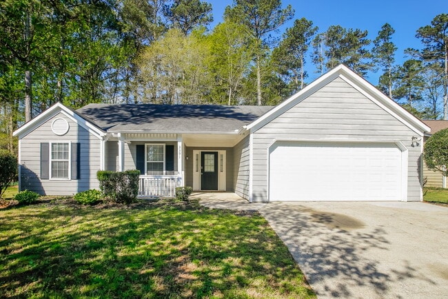 3391 Lochness Ln