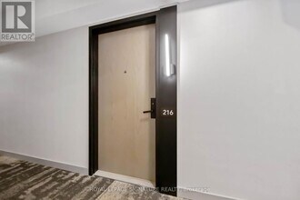 30 Tretti Wy in Toronto, ON - Building Photo - Building Photo