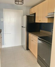 2020 NE 135th St in North Miami, FL - Building Photo - Building Photo