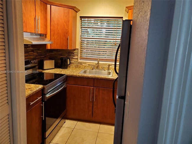 property at 1300 Moffett St
