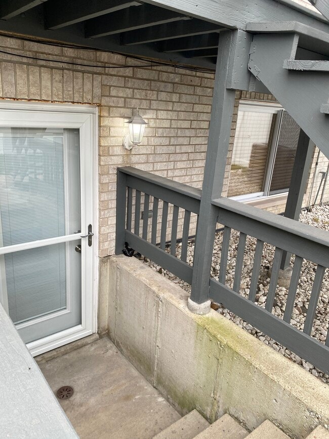 6038 W 63rd St, Unit 1 in Chicago, IL - Building Photo - Building Photo