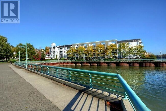 2020-2020 East Kent Ave S in Vancouver, BC - Building Photo - Building Photo