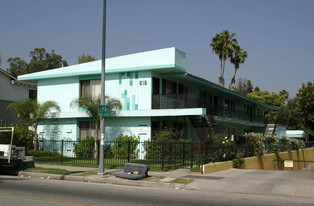 618 N Los Robles Ave Apartments