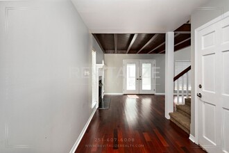 6517 Cedar Bend Ct in Mobile, AL - Foto de edificio - Building Photo