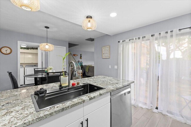 2704 27th Way in West Palm Beach, FL - Building Photo - Building Photo