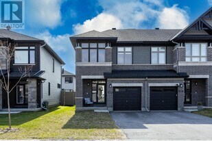 635 Cordelette Cir in Ottawa, ON - Building Photo