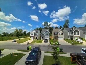 1032 Crescent Moon Lp in Hopkins, SC - Building Photo - Building Photo
