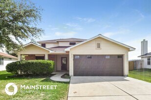 8723 Trumpet Cir in Converse, TX - Building Photo