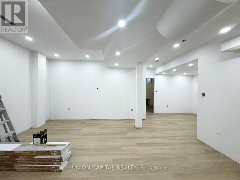 3036 William Cutmore Blvd in Oakville, ON - Building Photo