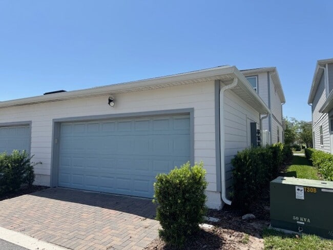10457 Folly Bch Rd in Orlando, FL - Foto de edificio - Building Photo
