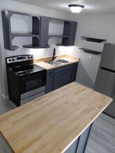 316 Scarsdale Cir in Lake Ozark, MO - Building Photo - Building Photo