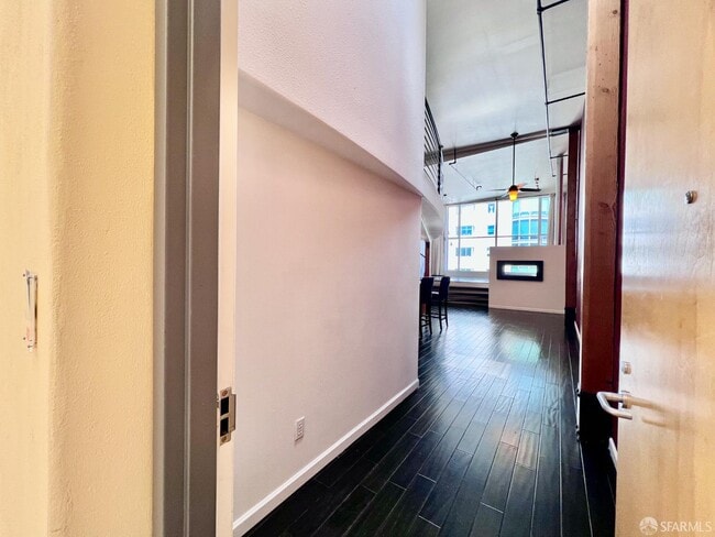 18 Lansing St in San Francisco, CA - Building Photo - Building Photo
